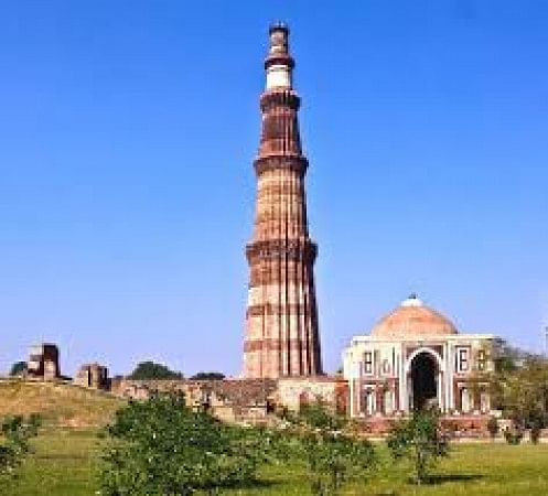 Qutub Minar And Complex